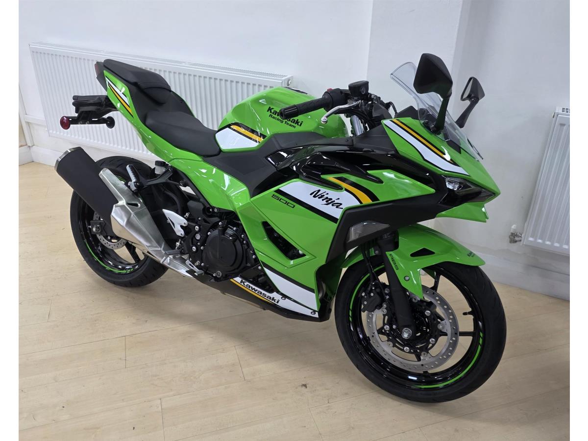 Main image of Kawasaki Ninja 500 SE