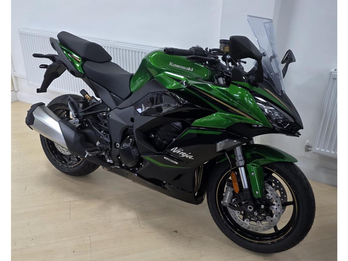 Main image of Kawasaki Ninja 1100SX SE