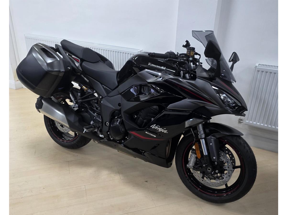 Main image of Kawasaki Ninja 1100SX SE Tourer