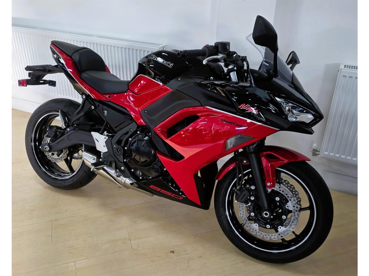 Main image of Kawasaki Ninja 650 40th Anniversary