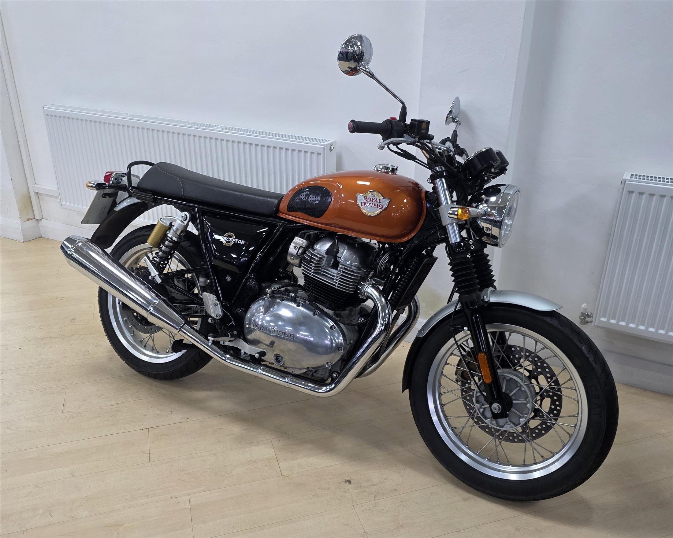 Royal Enfield Interceptor 650