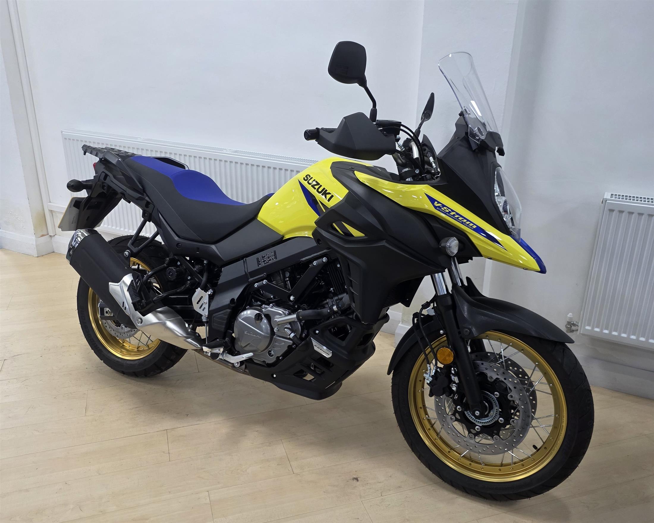 Suzuki DL650 XT V-Strom Suzuki DL650 XT V-Strom