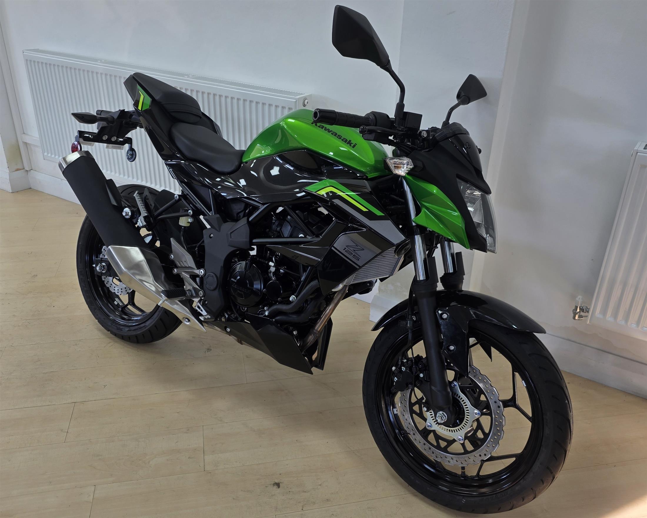 Kawasaki Z125