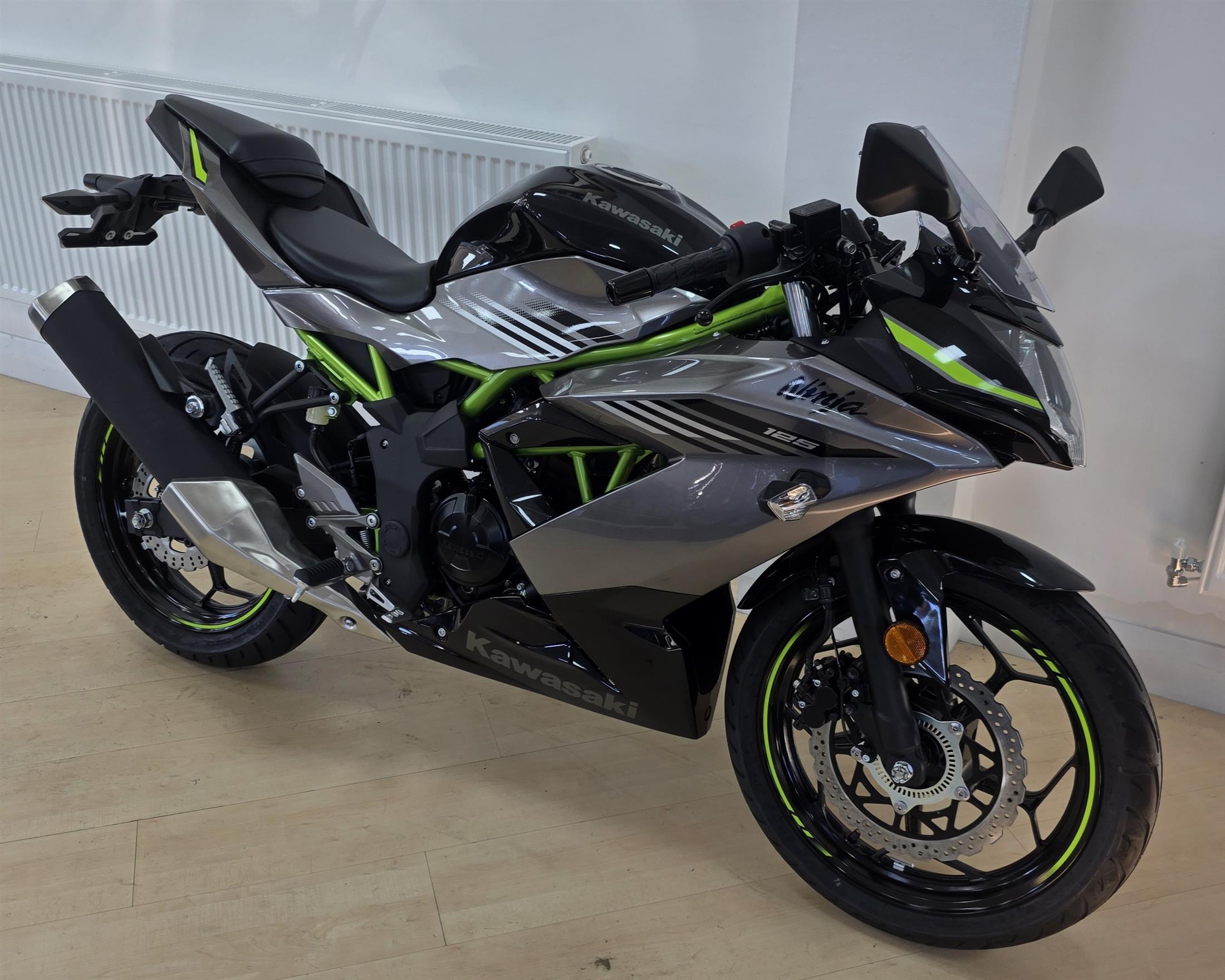 Kawasaki Ninja 125