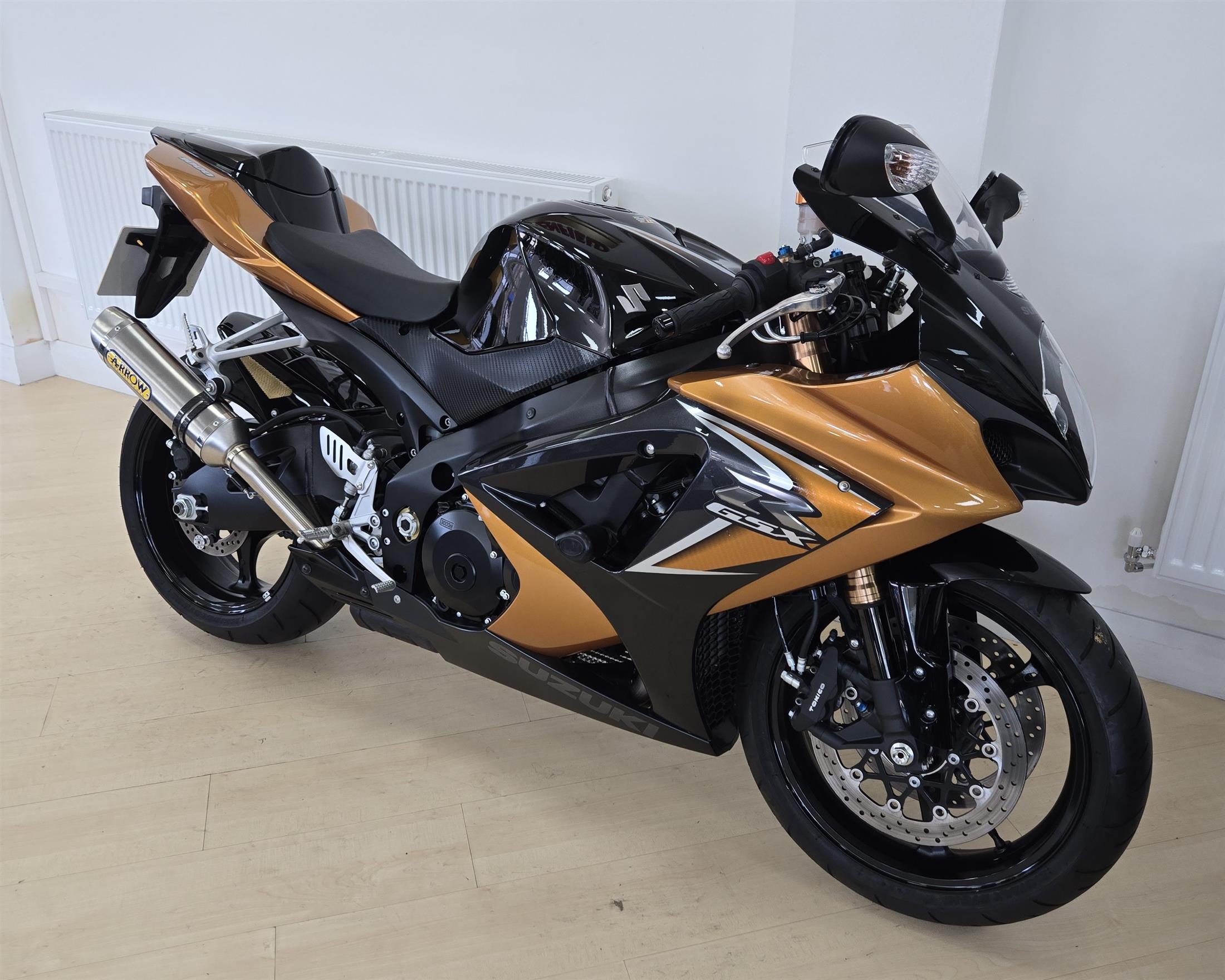 Suzuki GSX-R1000 K8