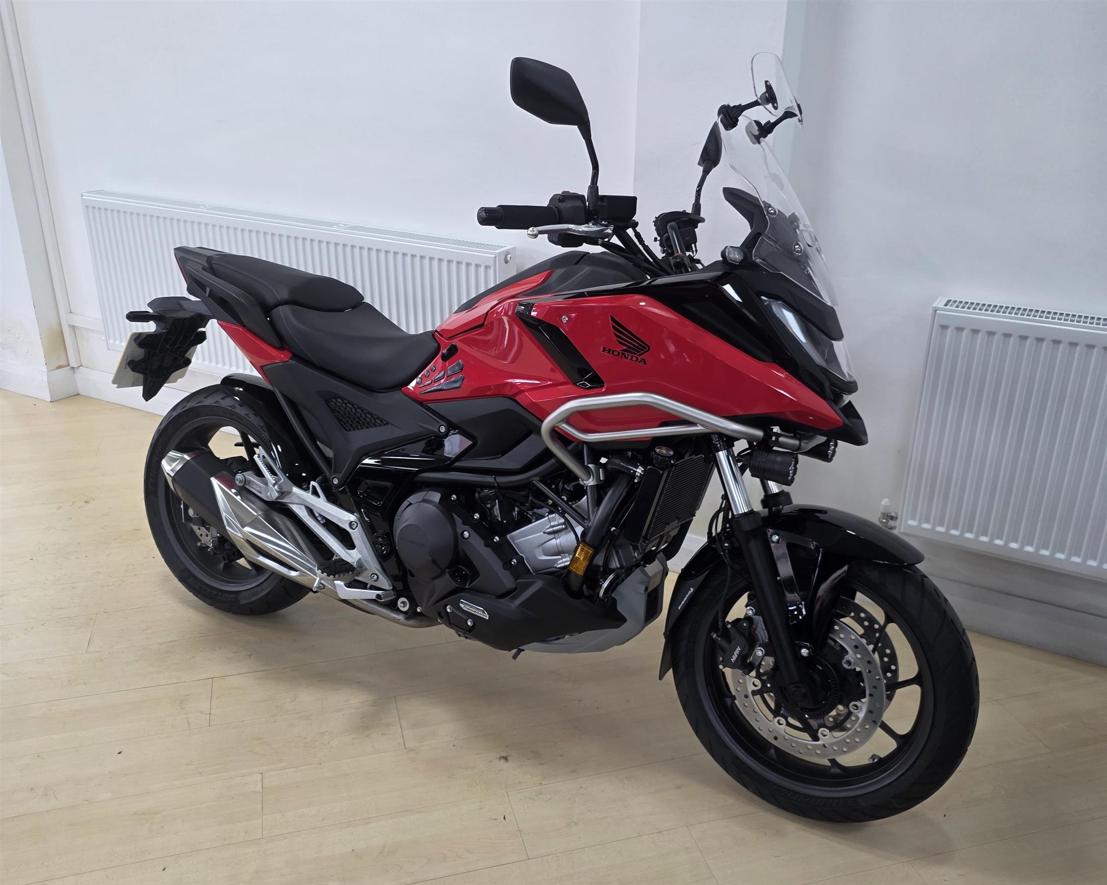 Honda NC750X DCT