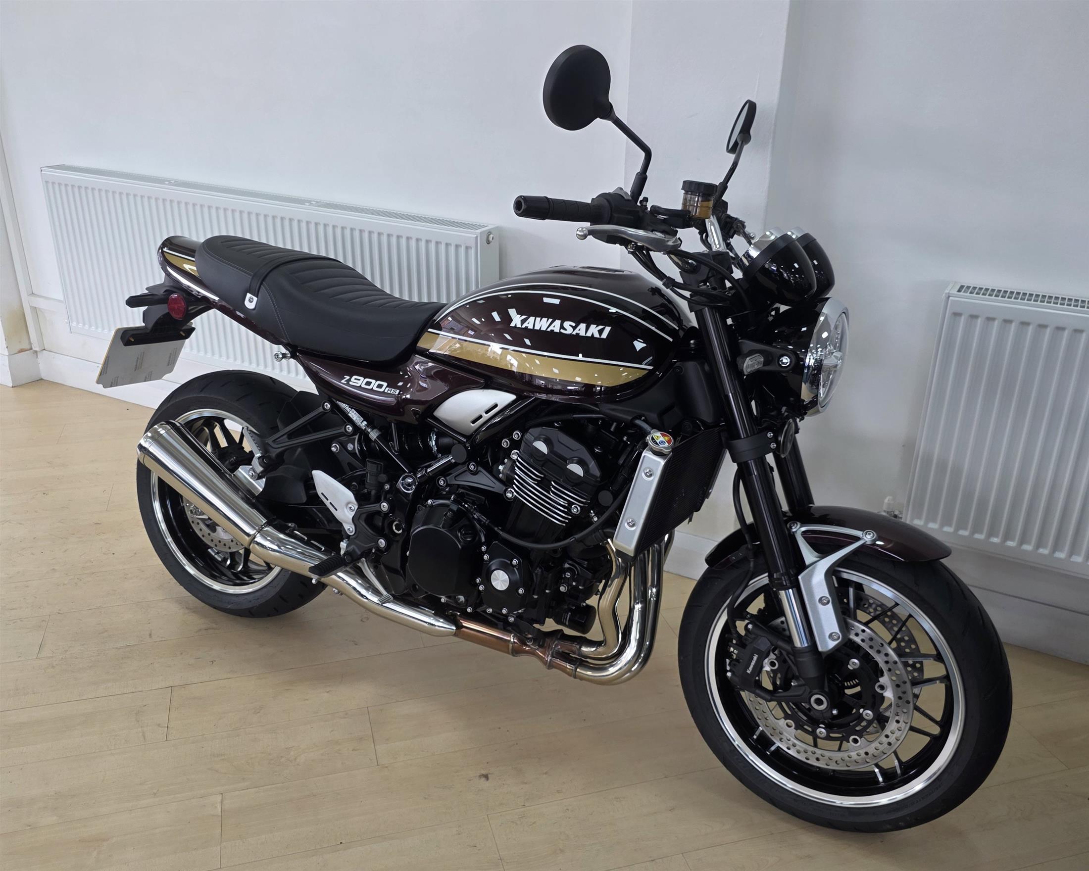 Kawasaki Z900RS