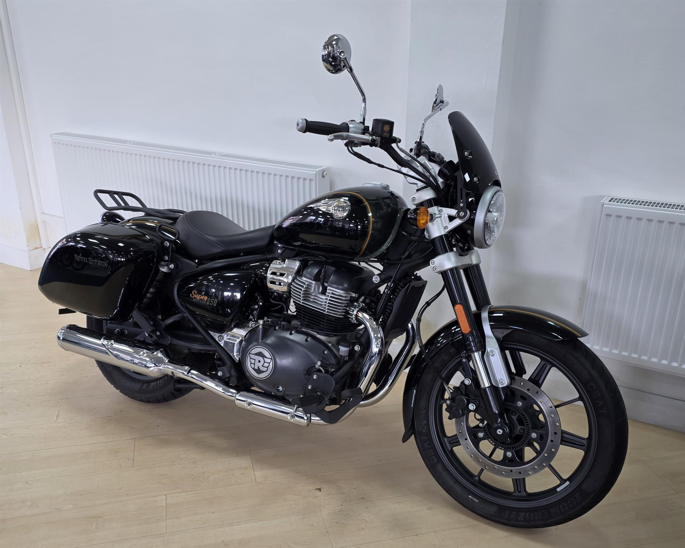 Royal Enfield Super Meteor 650