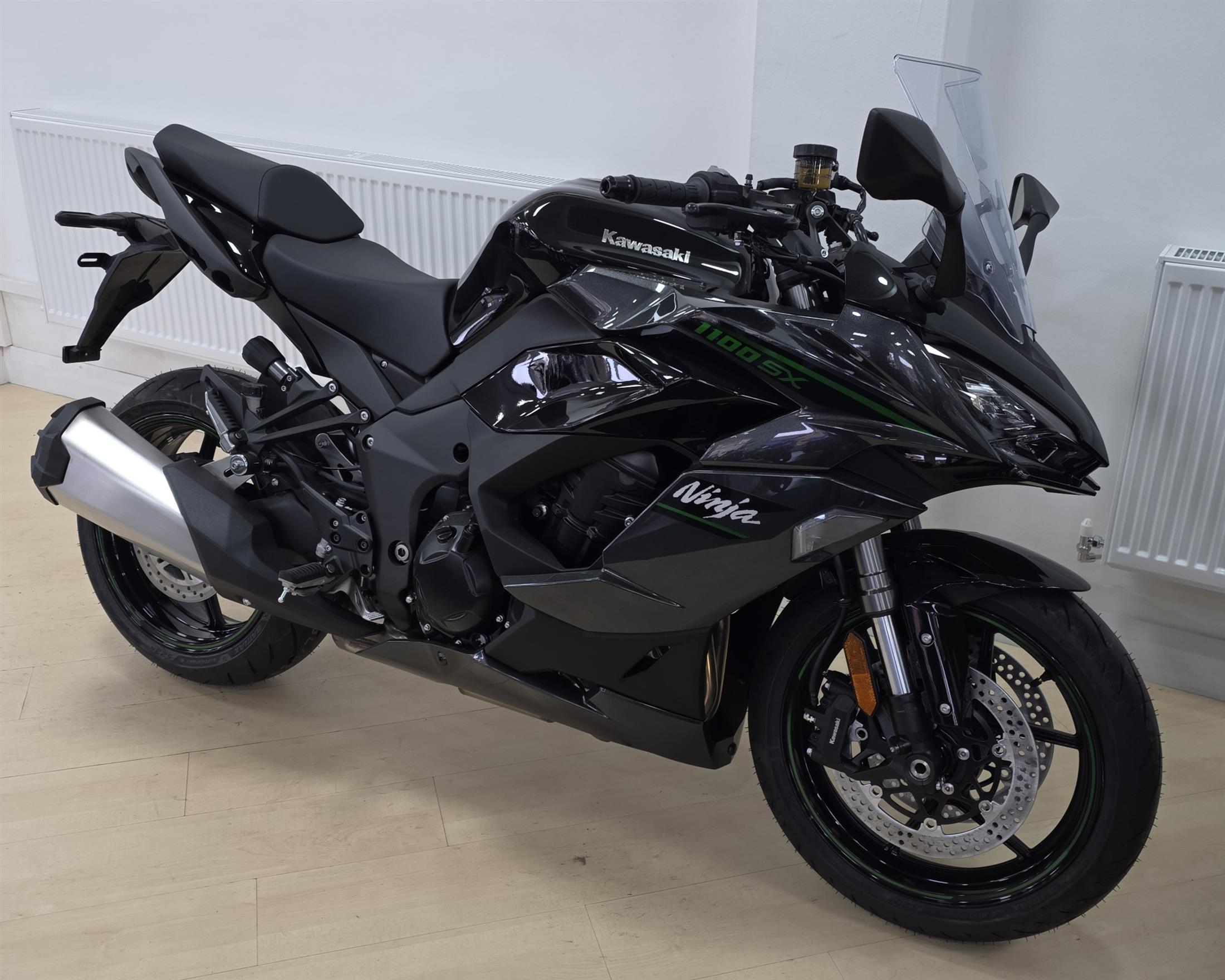 Kawasaki Ninja 1100SX