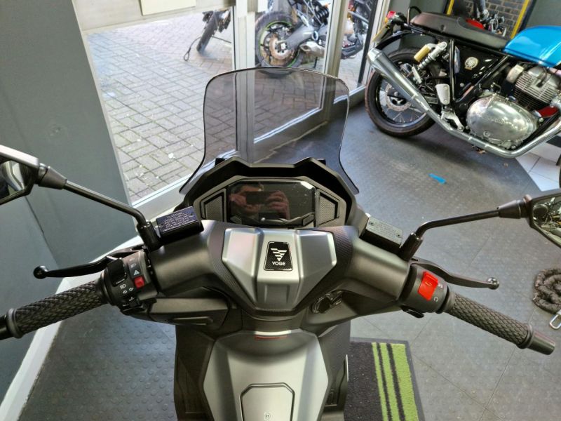 New Voge  SR1 WHITE