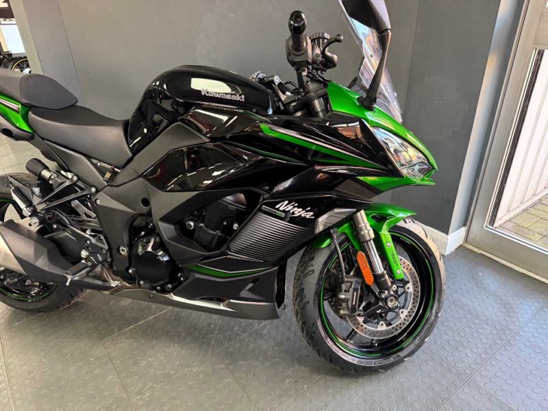 2023 Kawasaki NINJA 1000SX Green