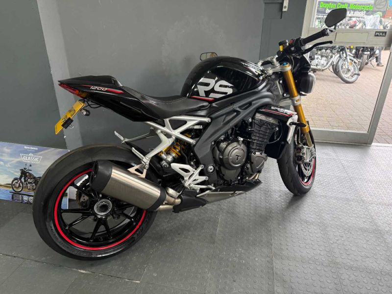 2022 Triumph SPEED TRIPLE RS 1160 BLACK