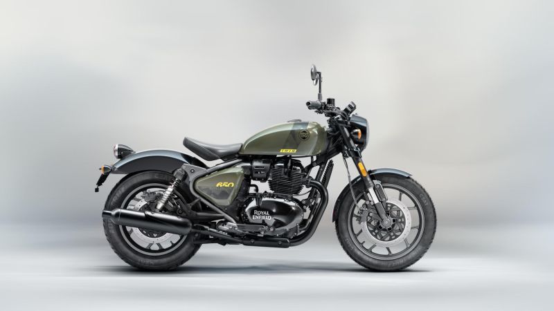 New Royal Enfield Shotgun 650 GREEN DRILL