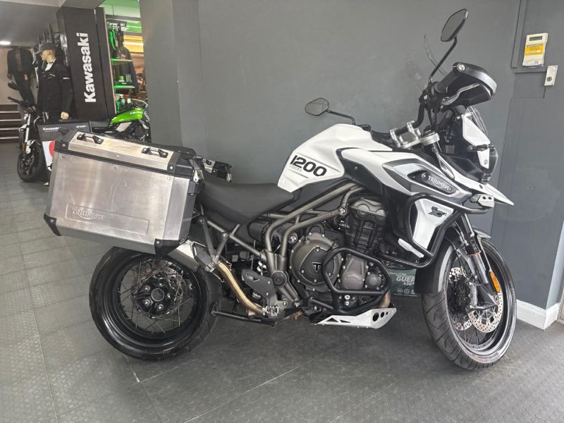 2019 Triumph Tiger 1200 XCA White