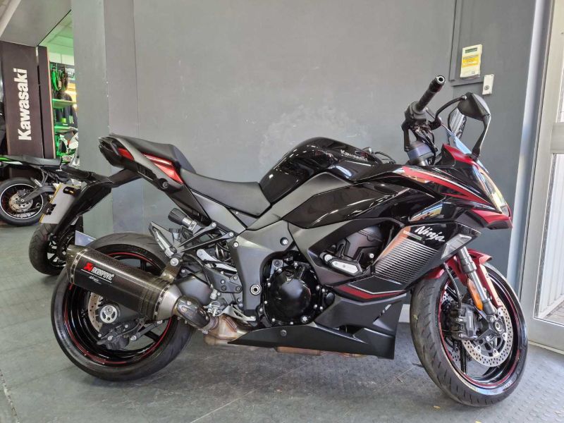 2024 Kawasaki NINJA 1000SX RED