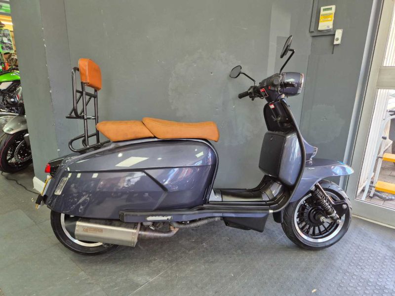 2020 Royal Alloy GP 300 S Grey