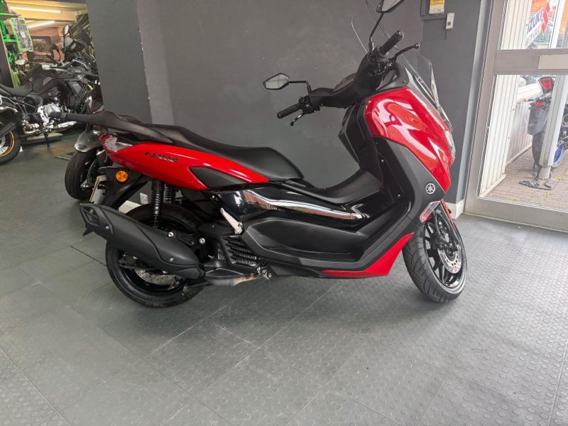 2023 Yamaha NMAX 125 ABS RED