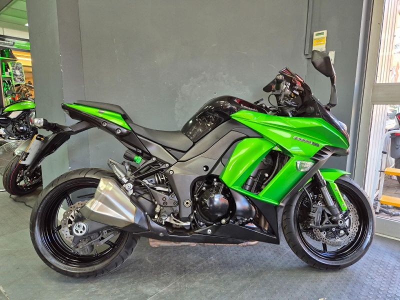2015 Kawasaki Z1000SX-MFF GREEN