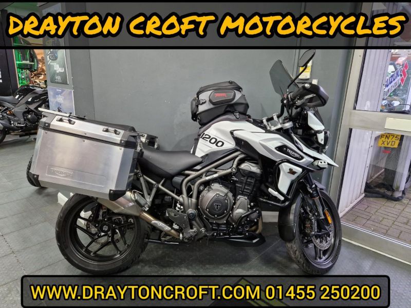 2019 Triumph Tiger 1200 XRT WHITE