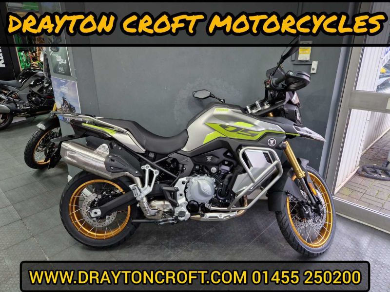 New Voge DS900X LIME GREEN