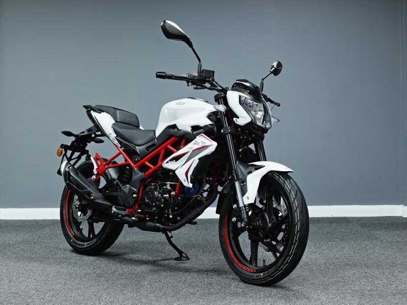 New Benelli BN 125 WHITE