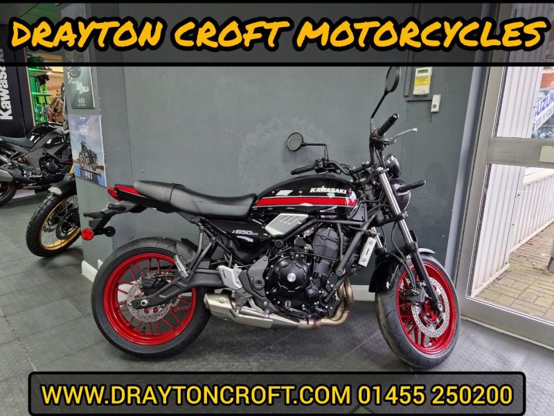 New Kawasaki Z650RS EBONY