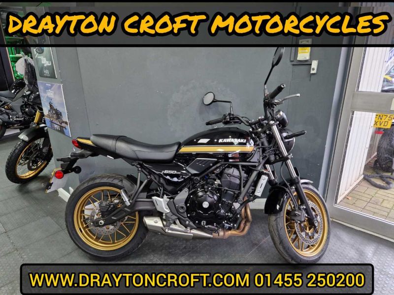 2025 Kawasaki ER 650 Rsfbb Black