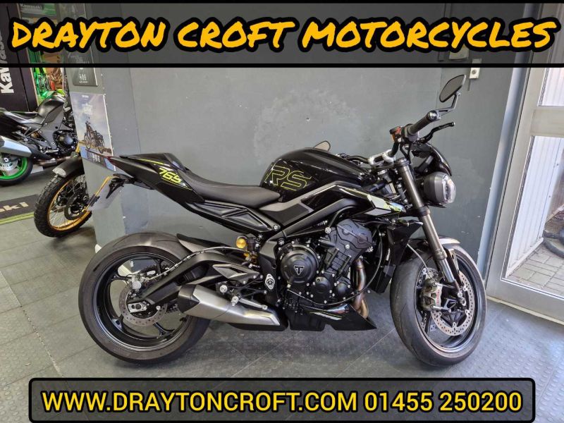 2024 Triumph Street Triple RS BLACK