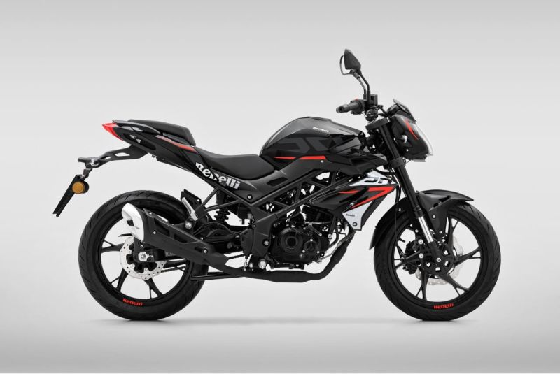 New Benelli BN125 BLACK