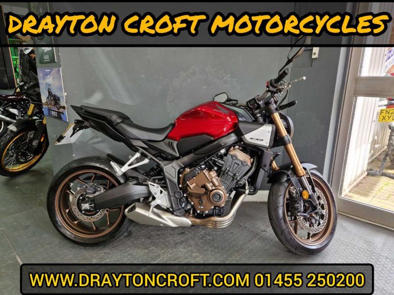 2024 Honda CB 650 RAC-R Red