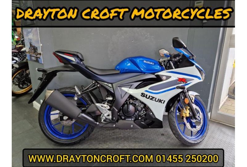 New Suzuki GSX-R125 WHITE/BLUE