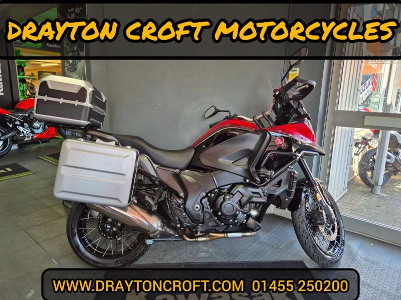 2017 Honda VFR 1200 XD-H RED