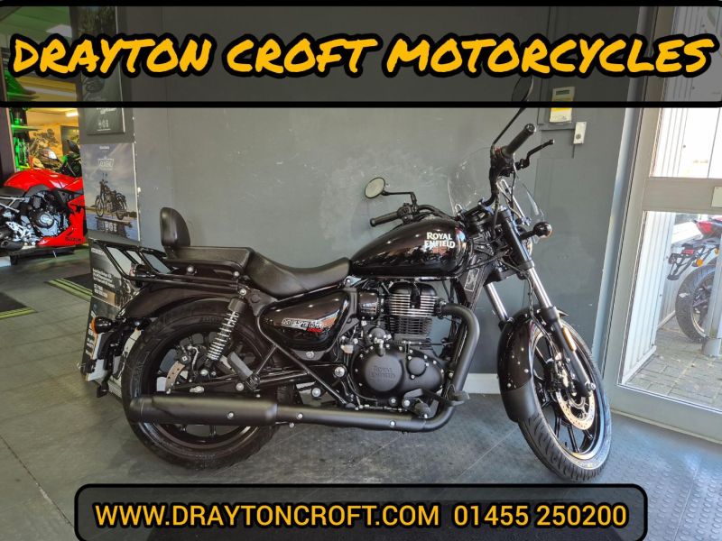 2025 Royal Enfield Meteor 350 E5 STELLAR BLACK
