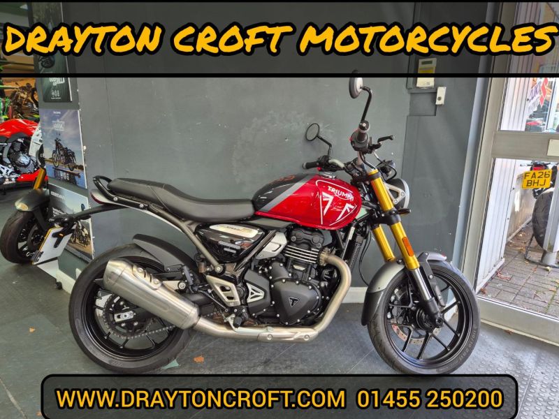 2024 Triumph Speed 400 Red/grey