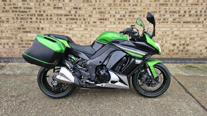 2016 Kawasaki ZX1000MGF Z1000SX LIME GREEN - Corby Kawasaki Centre