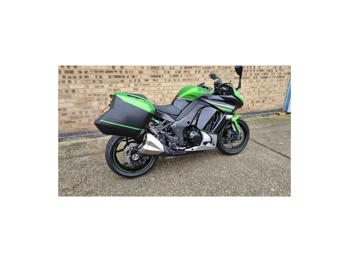 2016 Kawasaki ZX1000MGF Z1000SX LIME GREEN - Corby Kawasaki Centre