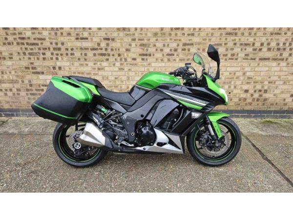 2016 Kawasaki ZX1000MGF Z1000SX LIME GREEN - Corby Kawasaki Centre