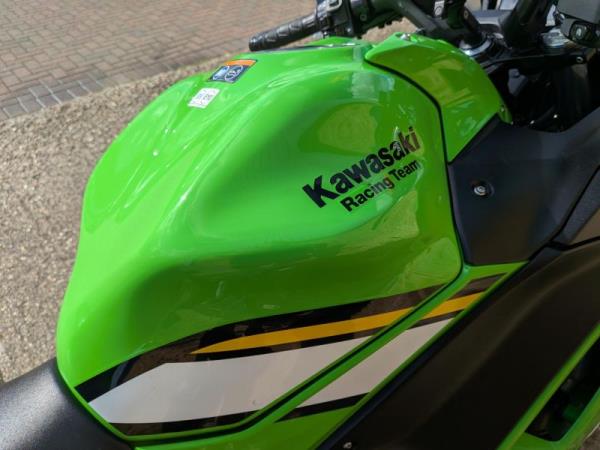 2025 Kawasaki NINJA 650 EX650SSFAN GREEN - Corby Kawasaki Centre