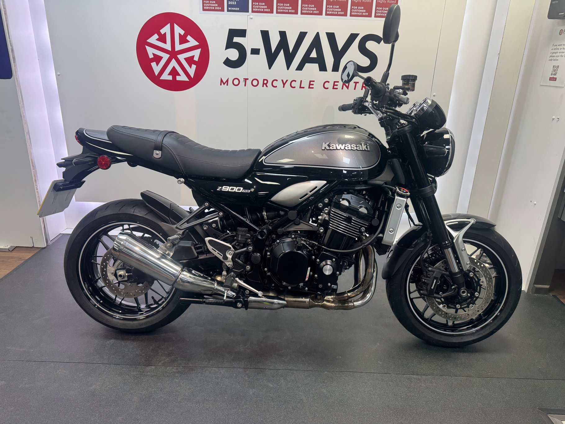 2024 KAWASAKI Z900 RS