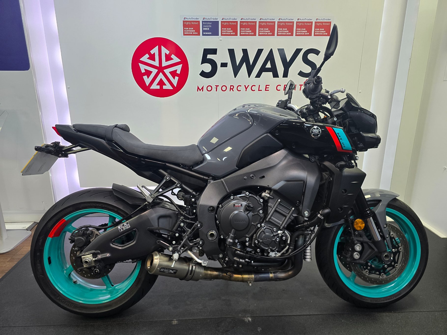 2022 YAMAHA MT-10