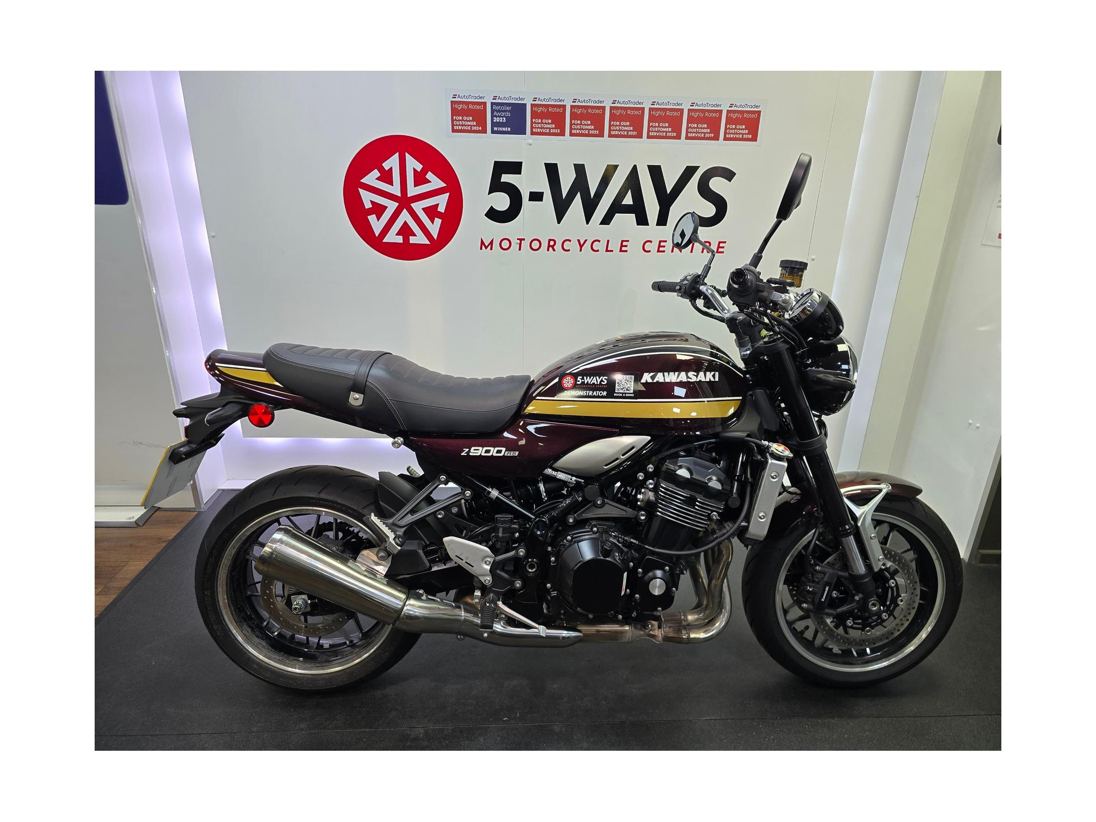 2026 KAWASAKI Z900 RS