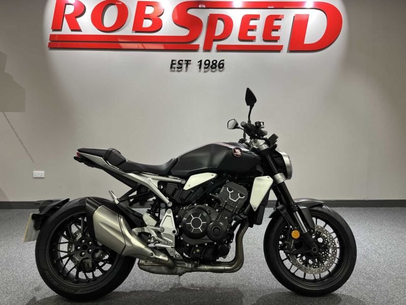 2022 Honda CB 1000 R Black