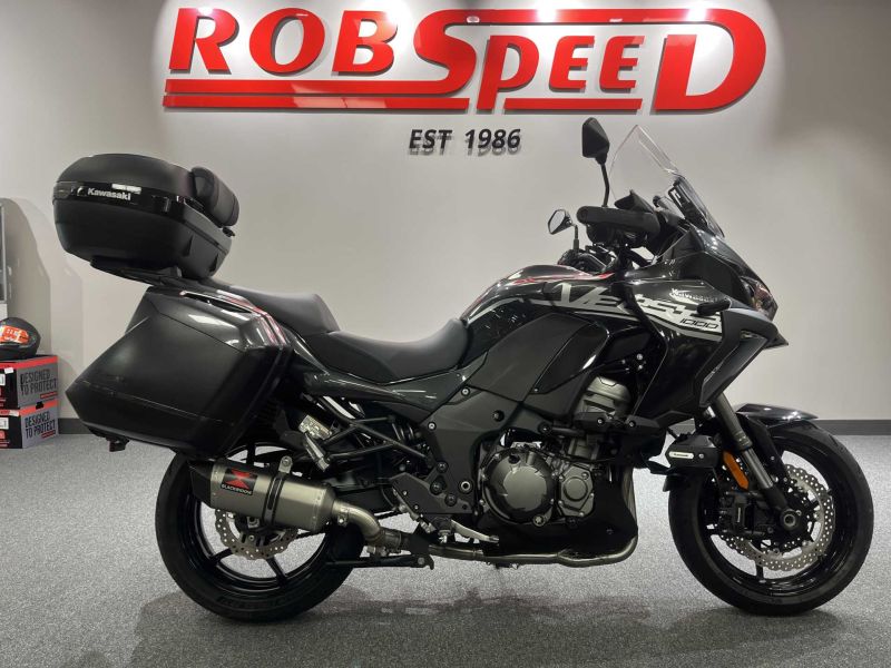2020 Kawasaki Versys 1000 GT SE Grey
