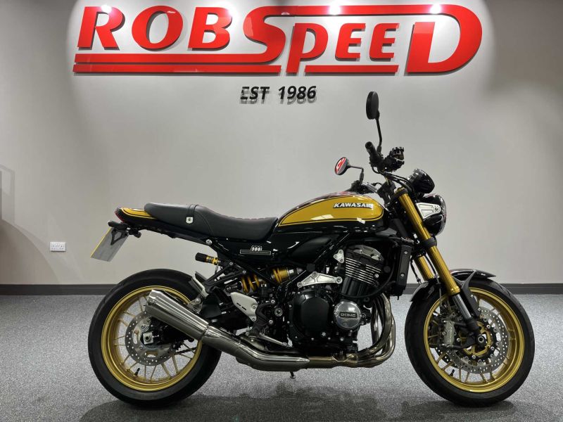2024 Kawasaki Z900 RS SE Black