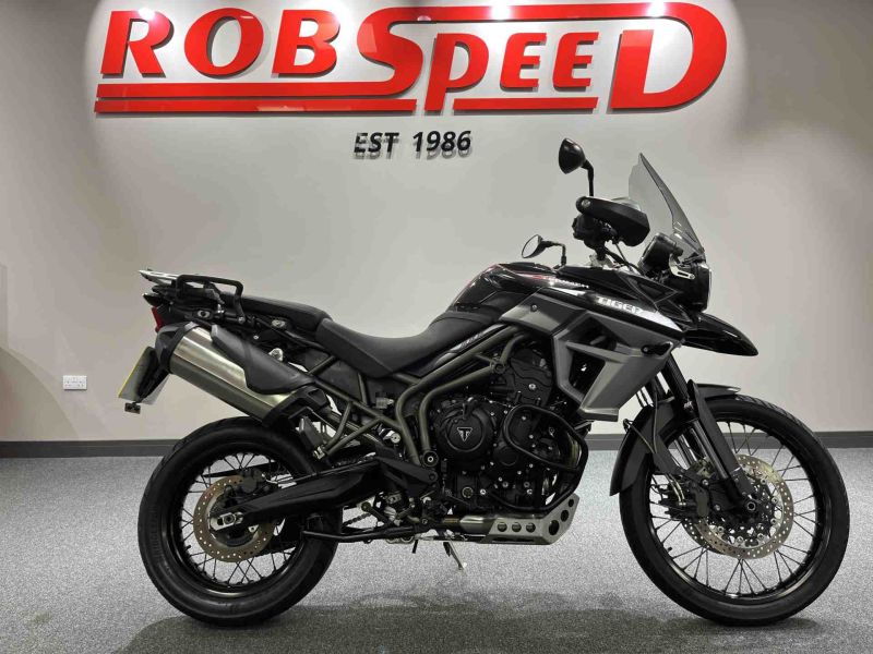 2016 Triumph Tiger 800 XCx Black