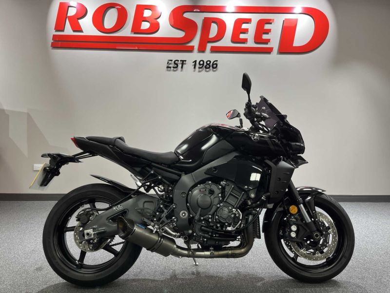 2024 Yamaha MT10 Black