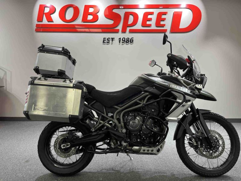 2019 Triumph Tiger 800 XCA Green