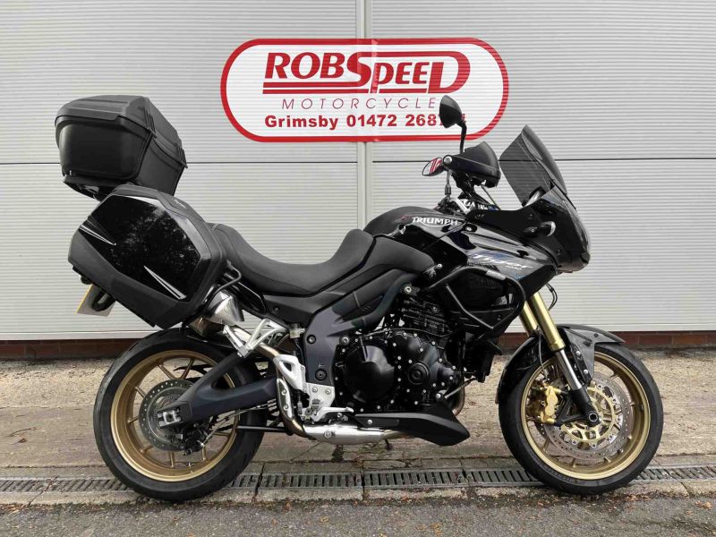 2009 Triumph Tiger 1050 ABS Black 2009 Triumph Tiger 1050 ABS Black