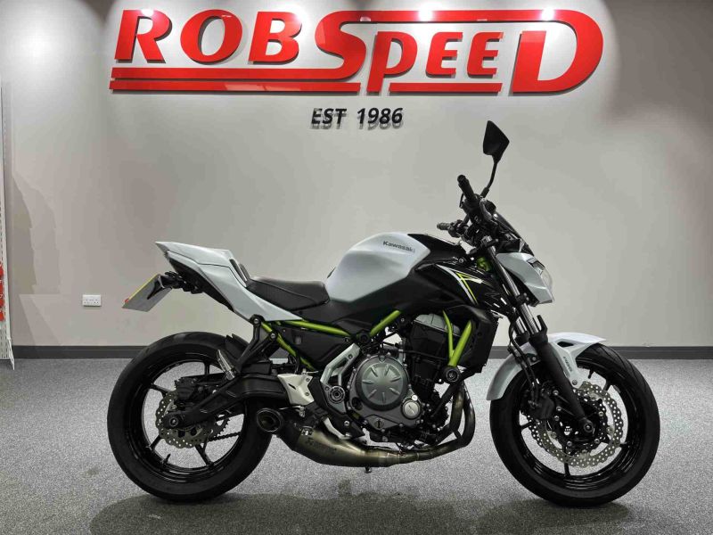 2017 Kawasaki Z 650 White