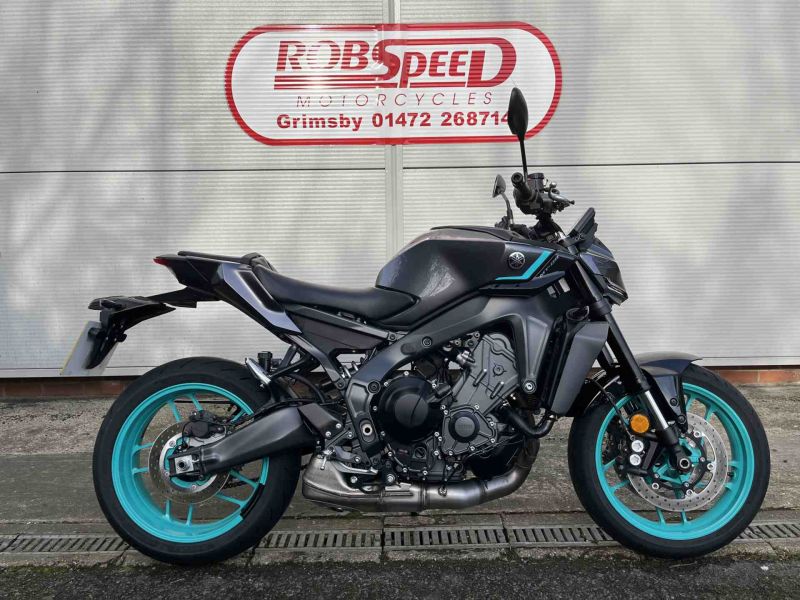 2025 Yamaha MT09 DBNM MISTREL G